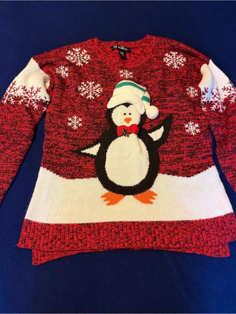 united states sweaters Red & White Penguin Crewneck Sweater